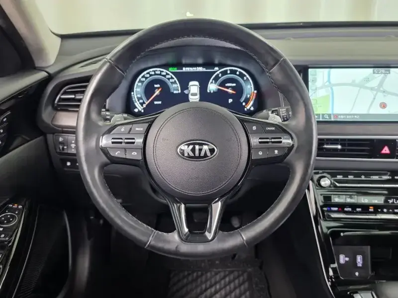 2020 Kia K7 с пробегом 99 740 км