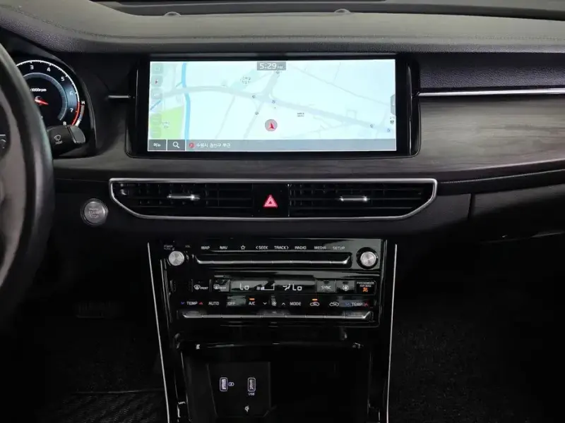 2020 Kia K7 с пробегом 99 740 км