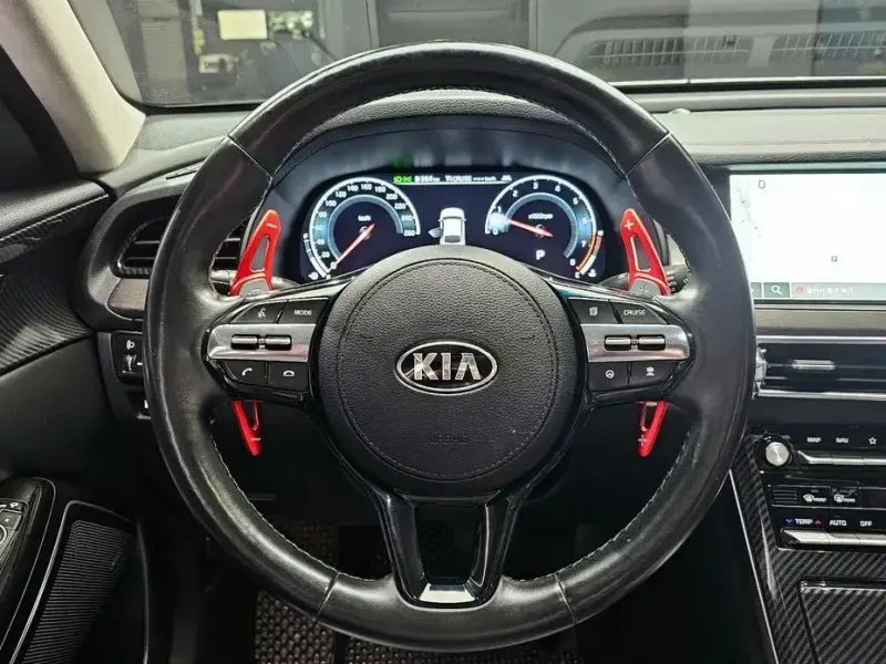 2020 Kia K7 с пробегом 80 010 км