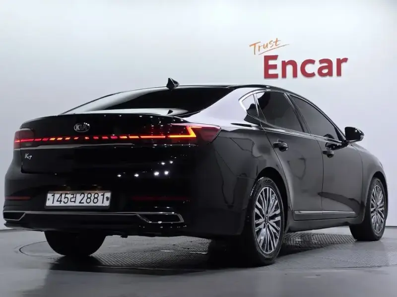 2020 Kia K7 с пробегом 28 532 км