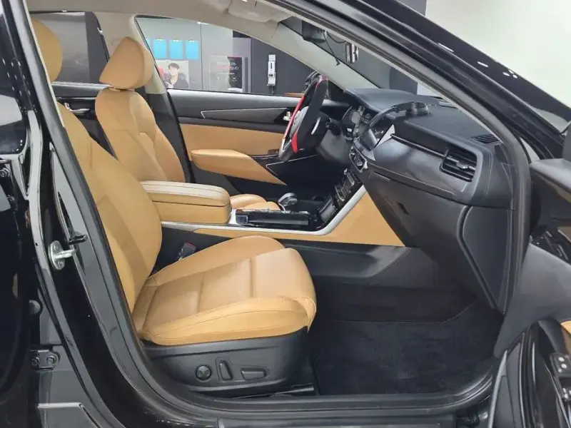 2020 Kia K7 с пробегом 93 855 км