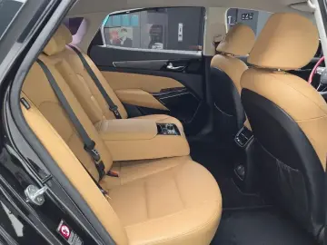 2020 Kia K7 с пробегом 93 855 км
