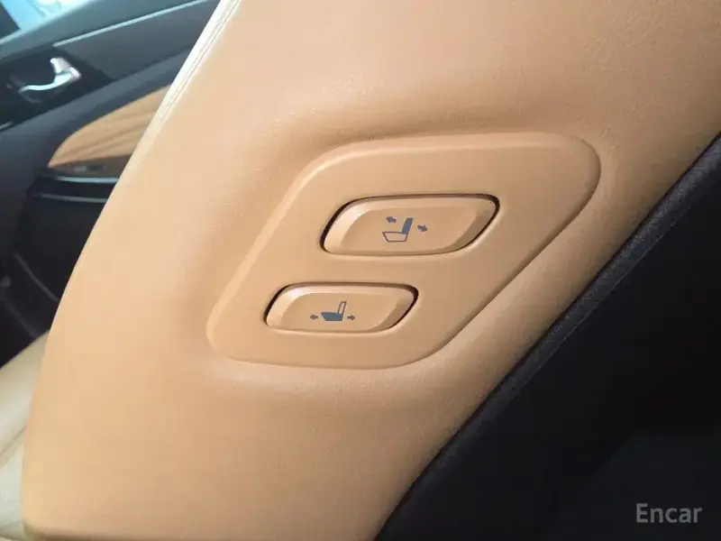 2020 Kia K7 с пробегом 74 000 км