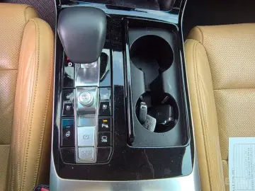 2020 Kia K7 с пробегом 74 000 км