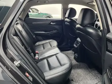 2020 Kia K7 с пробегом 72 690 км