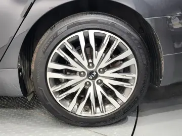 2020 Kia K7 с пробегом 72 690 км