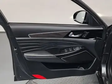 2020 Kia K7 с пробегом 72 690 км