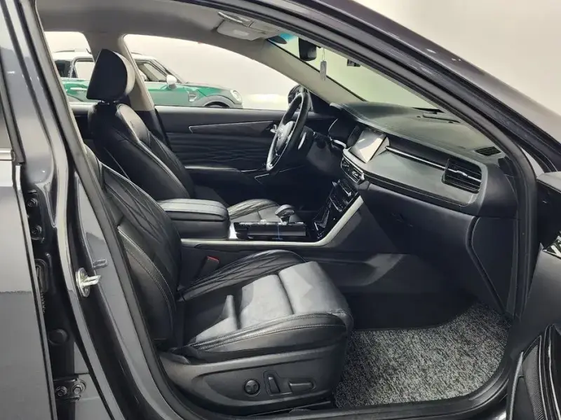 2020 Kia K7 с пробегом 72 690 км