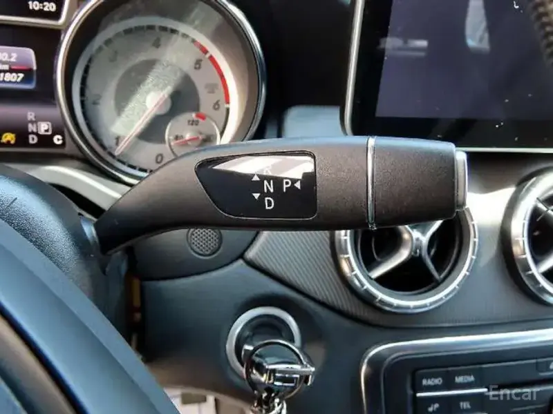 2015 Mercedes-Benz CLA с пробегом 101 805 км
