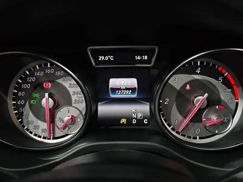 2016 Mercedes-Benz CLA с пробегом 127 292 км