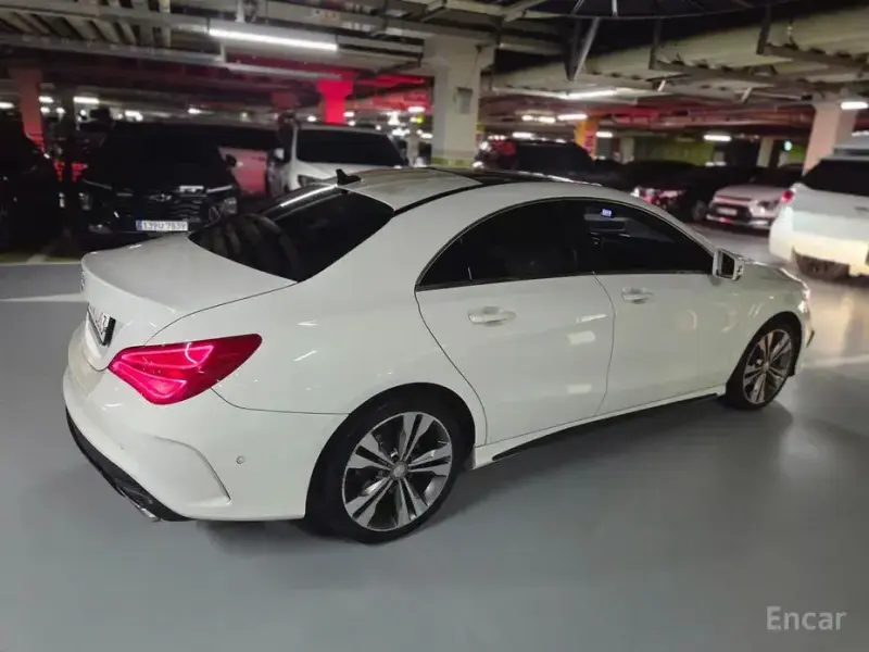 2016 Mercedes-Benz CLA с пробегом 303 988 км