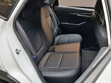 2023 Kia Seltos с пробегом 9 400 км