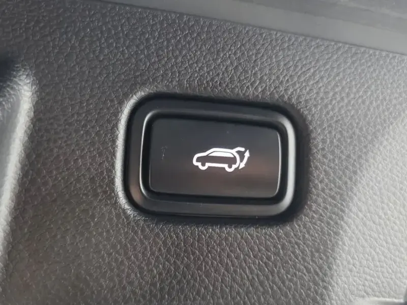 2023 Kia Seltos с пробегом 34 072 км