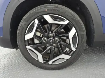 2023 Kia Seltos с пробегом 34 403 км