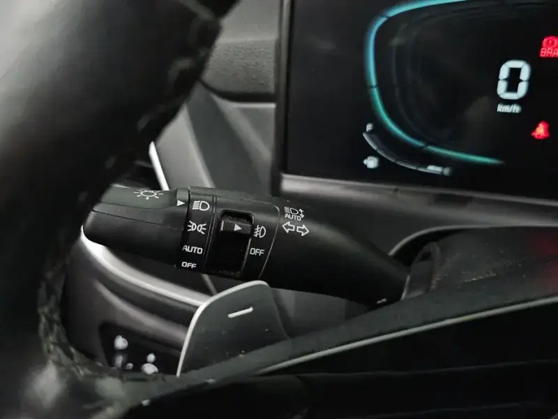 2023 Kia Seltos с пробегом 34 403 км
