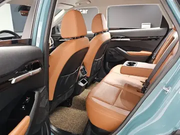 2024 Kia Seltos с пробегом 18 599 км