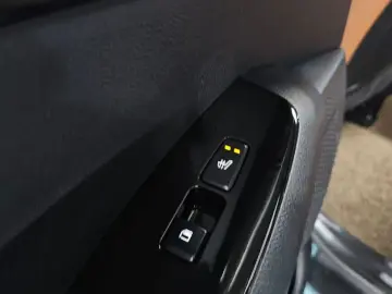 2024 Kia Seltos с пробегом 18 599 км