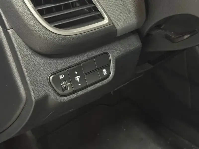 2024 Kia Seltos с пробегом 23 813 км