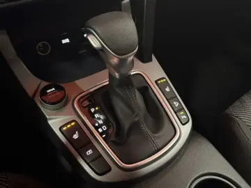 2024 Kia Seltos с пробегом 23 813 км