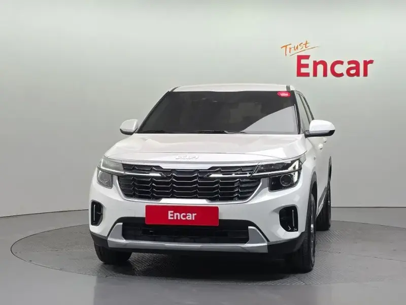 2024 Kia Seltos с пробегом 9 103 км
