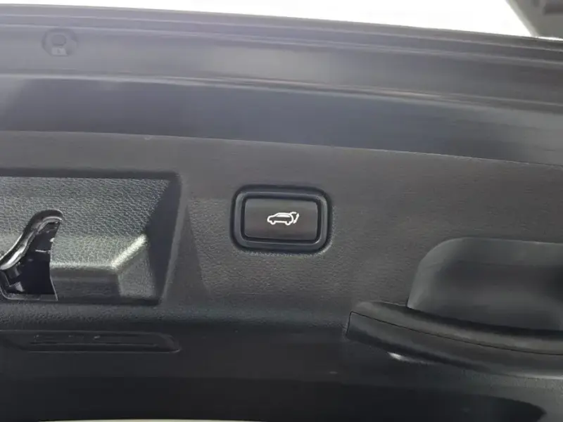2023 Kia Seltos с пробегом 22 385 км