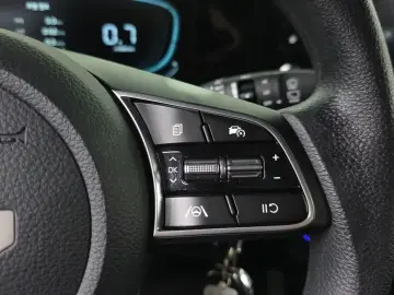 2024 Kia Seltos с пробегом 9 103 км