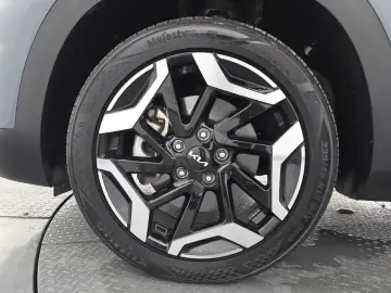 2022 Kia Seltos с пробегом 68 237 км