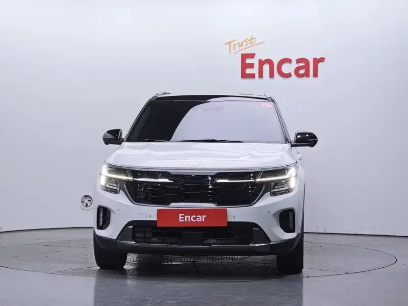 2023 Kia Seltos с пробегом 11 723 км