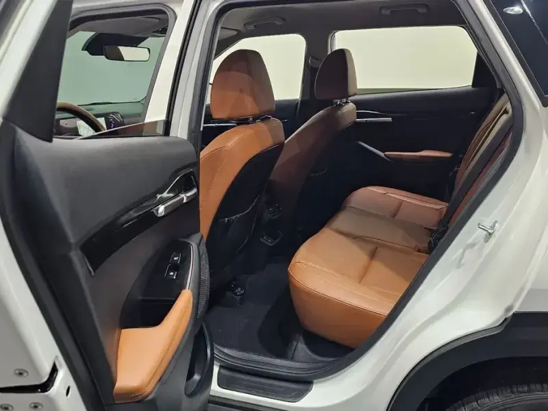 2023 Kia Seltos с пробегом 11 723 км