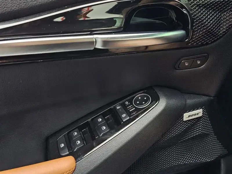 2023 Kia Seltos с пробегом 11 723 км