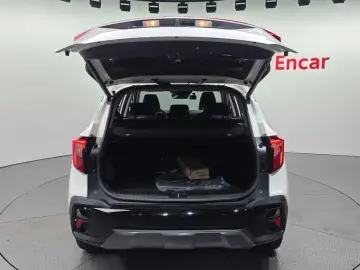 2023 Kia Seltos с пробегом 22 159 км