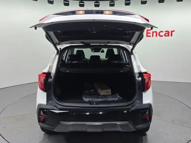 2023 Kia Seltos с пробегом 22 159 км