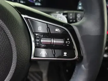 2023 Kia Seltos с пробегом 22 159 км