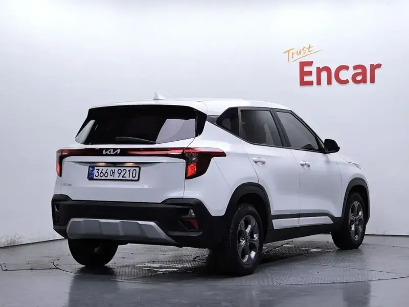 2023 Kia Seltos с пробегом 36 856 км