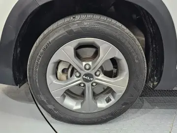 2023 Kia Seltos с пробегом 36 856 км