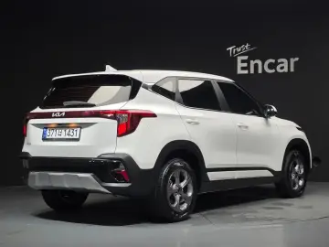 2025 Kia Seltos с пробегом 8 590 км