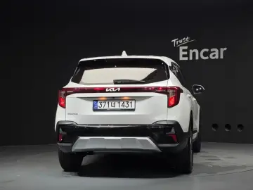 2025 Kia Seltos с пробегом 8 590 км