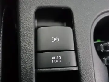 2025 Kia Seltos с пробегом 8 590 км