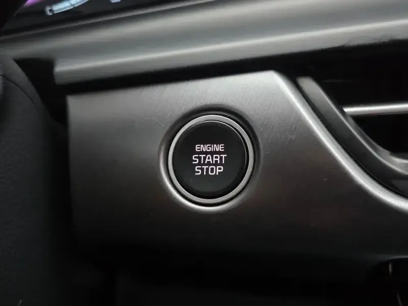 2025 Kia Seltos с пробегом 8 590 км