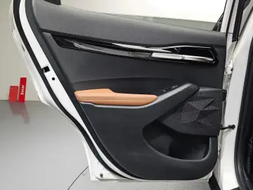 2023 Kia Seltos с пробегом 29 521 км