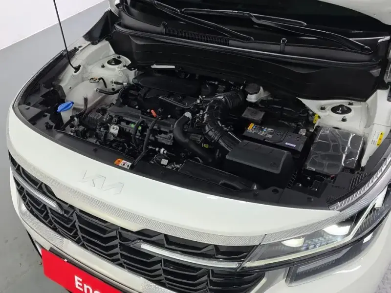 2023 Kia Seltos с пробегом 15 296 км