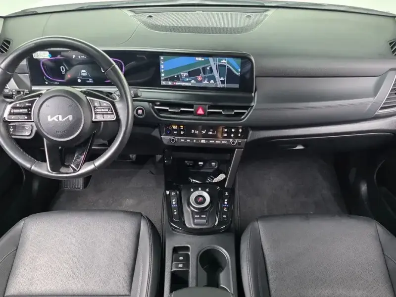 2023 Kia Seltos с пробегом 15 296 км
