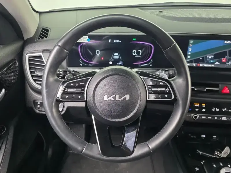 2023 Kia Seltos с пробегом 15 296 км