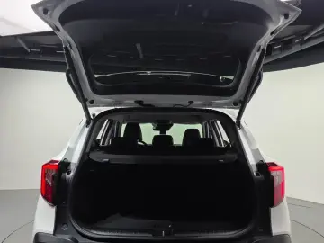 2023 Kia Seltos с пробегом 15 296 км