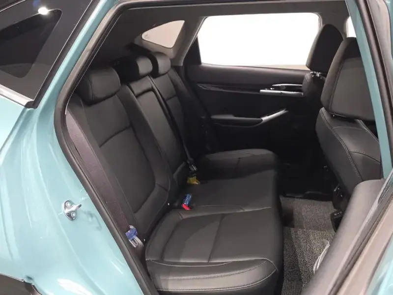2025 Kia Seltos с пробегом 9 991 км