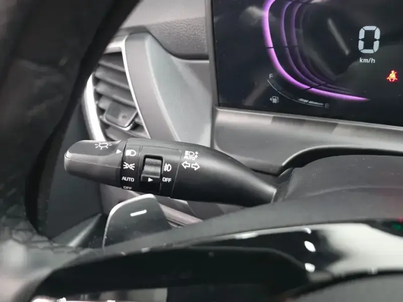 2025 Kia Seltos с пробегом 9 991 км