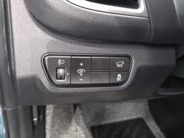 2025 Kia Seltos с пробегом 9 991 км