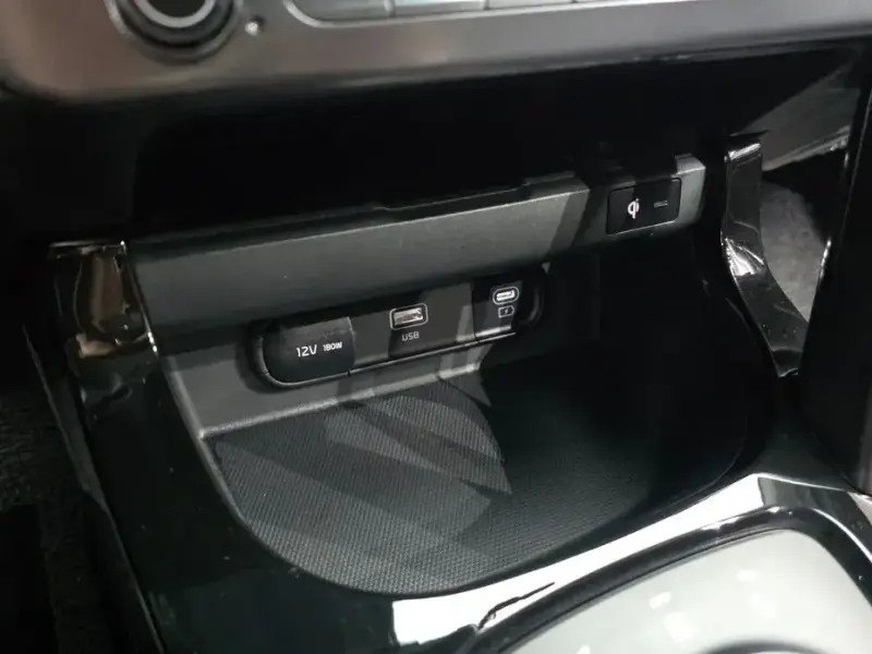 2025 Kia Seltos с пробегом 9 991 км