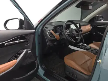 2024 Kia Seltos с пробегом 25 881 км