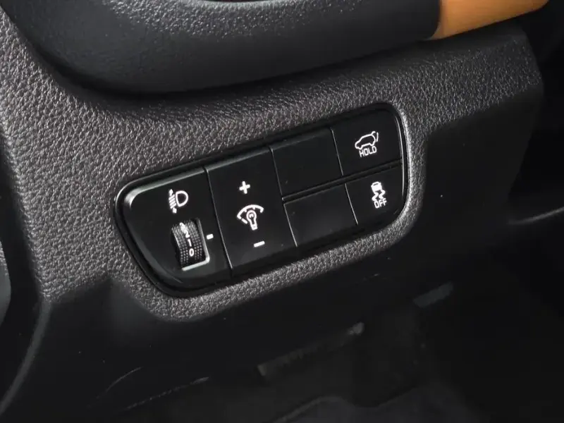 2023 Kia Seltos с пробегом 21 305 км